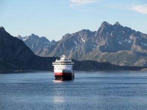 MS Finnmarken Hurtigruten Kalender Postschiffe