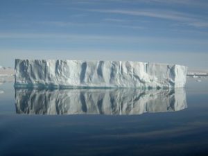 Tafeleisberg in der Antarktis