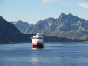 MS Finnmarken 23.07.2017