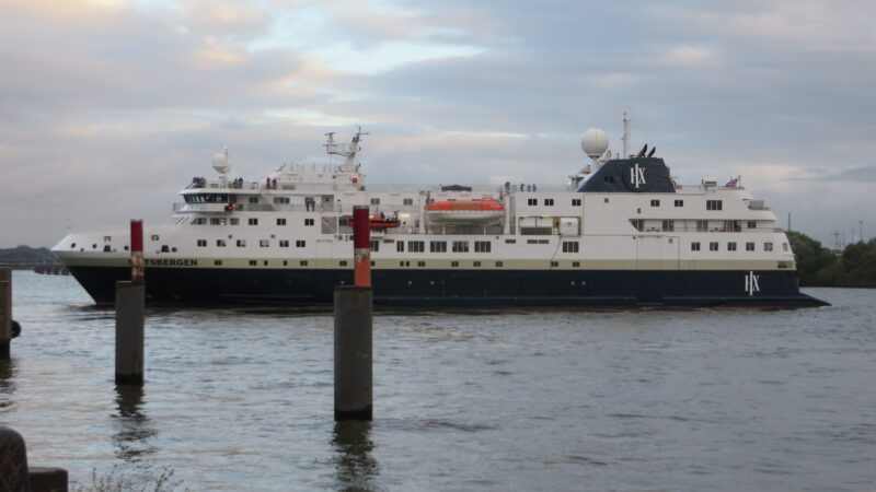 MS Spitsbergen backbord